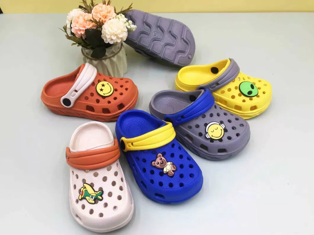 2023 New Latest Design Summer Cartoon Pattern EVA Injection Kids Clog Shoes Sandals Slippers